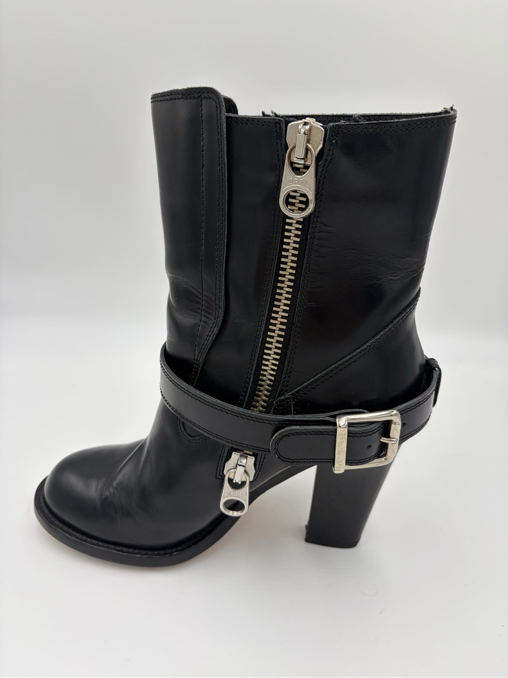 Chloe Black Leather Ankle Heeled Boots, Bootie with Buckle 39 US 8.5/9 VTG, Y2K
